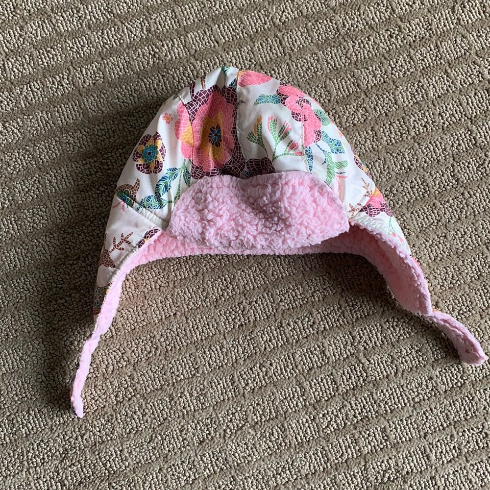 Patagonia fleece lined snow hat 3-6m girl’s foral